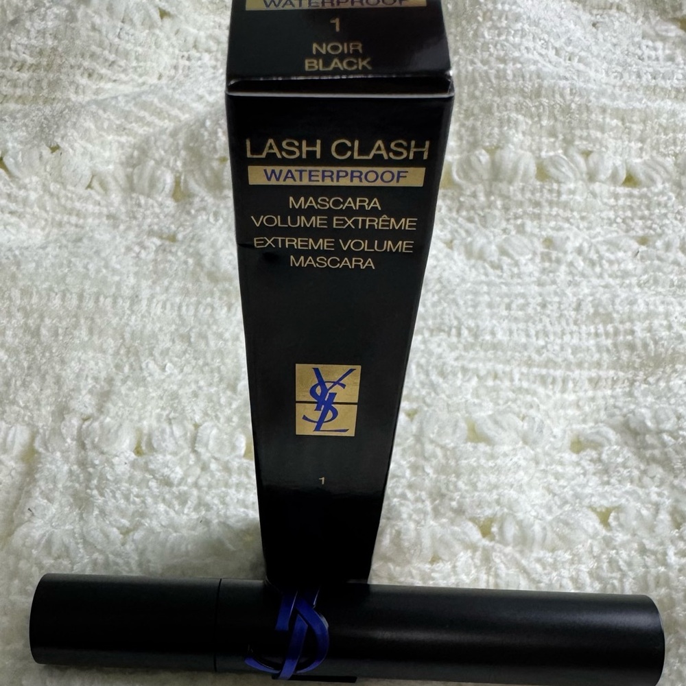 Yves Saint Laurent Lash Clash Waterproof Mascara - Black